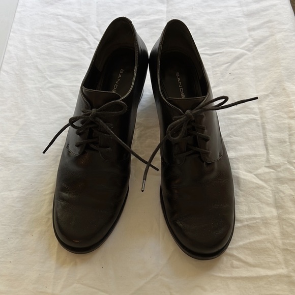 Bandolino BD Bordeaux Lace-Up Block Heel Oxford in Black Leather (8.5) - Picture 6 of 15